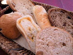 121130robi-bread.jpg